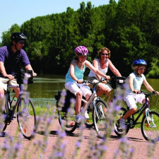 11 Day Guided Cycling Tour on The Erie Canalway Trail, USA